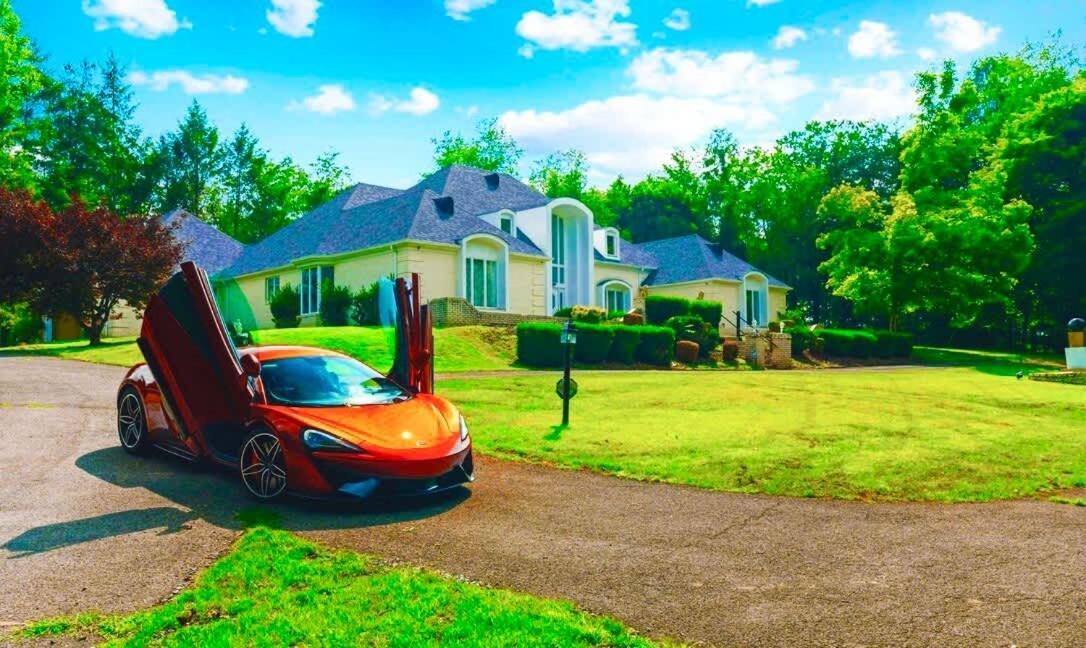הוילה Big Stone Gap Gated Mansion - Basketball Court Movie Theater Views מראה חיצוני תמונה